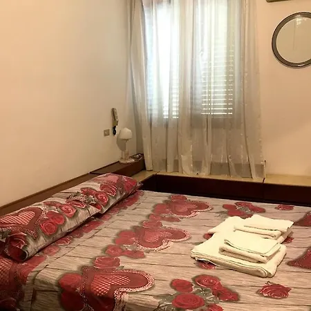 A 10 Passi Dal Centro 아파트 *
